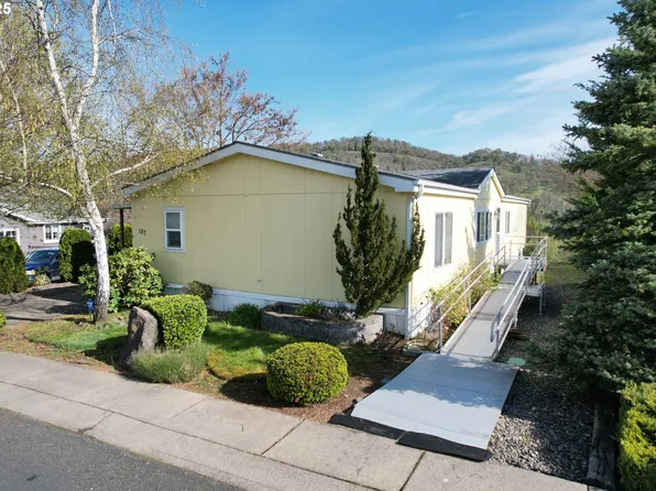 187 Wenaha Ln, Roseburg, OR 97471