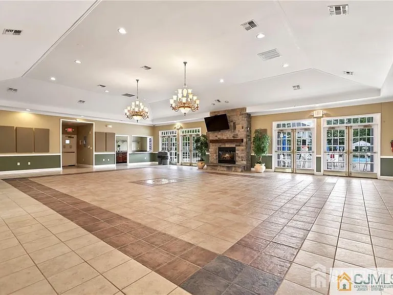 6 Chimney Ct — Photo 5