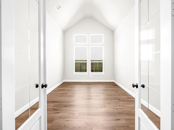 3rd image of 16606 Agogo Woods Way