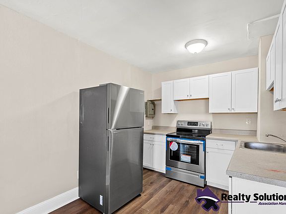4th image of 417 N Delaware St