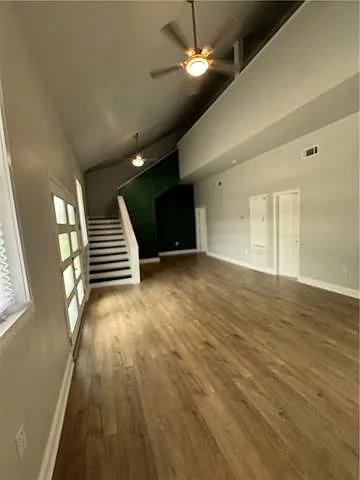 2334 Congress St — Photo 4