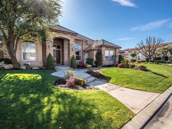 1553 E Golden Valley Way