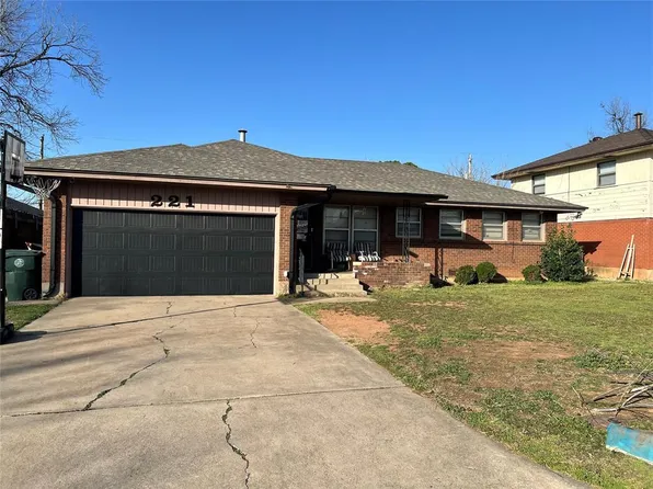 221 W Glenhaven Dr, Oklahoma City, OK 73110