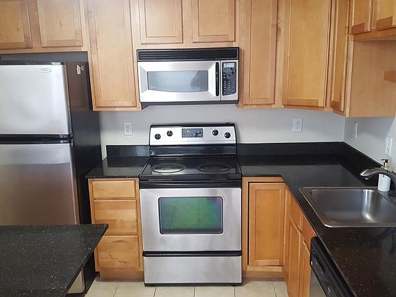 4th image of 5646 Waterman Blvd APT 14