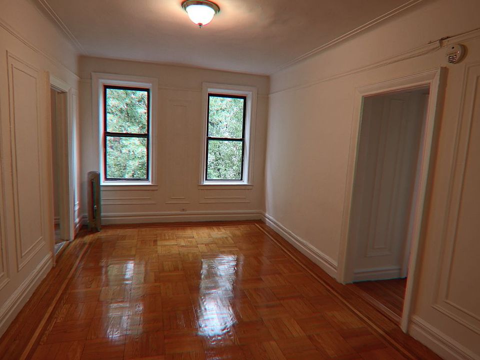 1st image of 5025 Broadway APT 6G