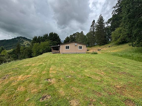 2nd image of 36298 Blueberry Dr