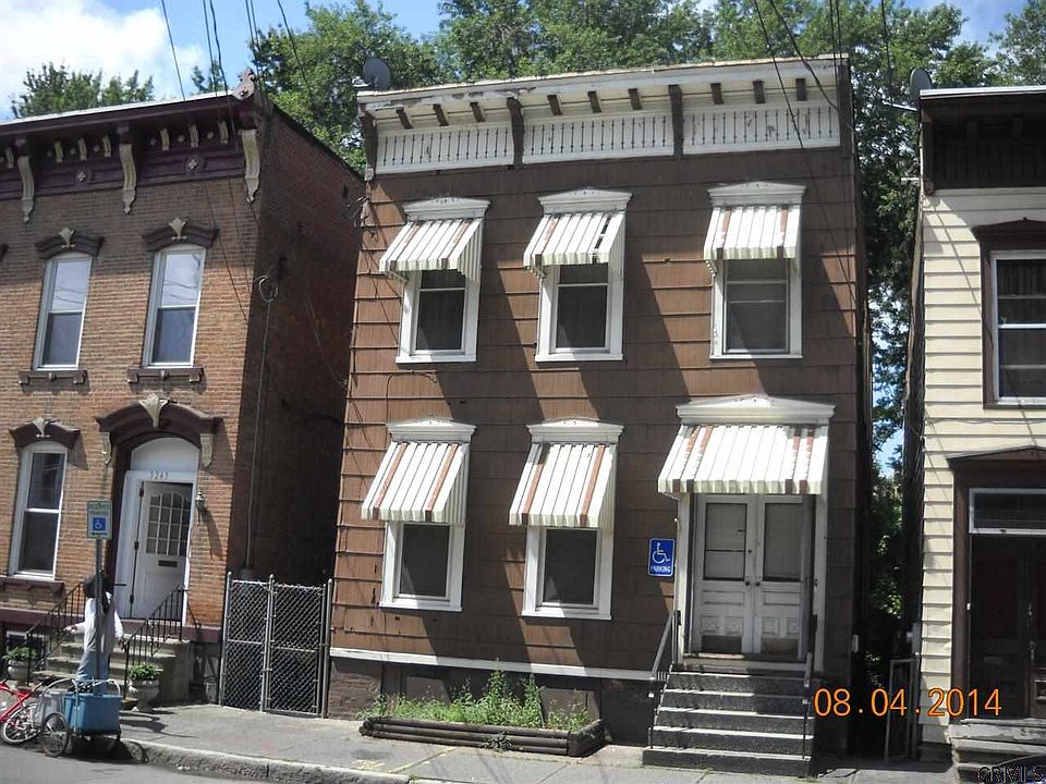 1st image of 3245 7th Ave