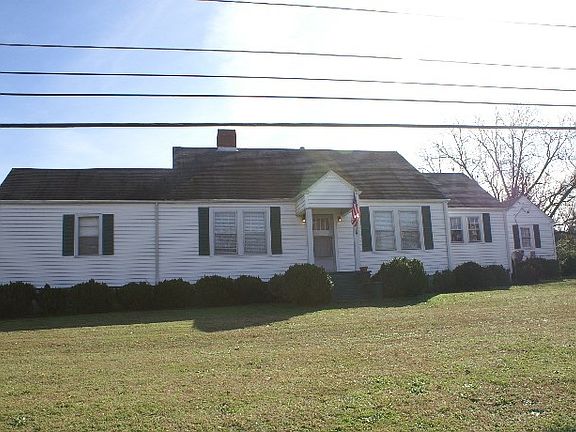 4th image of 1691 E Broad St