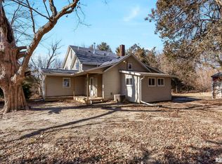 1674 155th Ave, Aledo, IL 61231