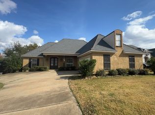 118 Jorn Cir, Canton, MS 39046