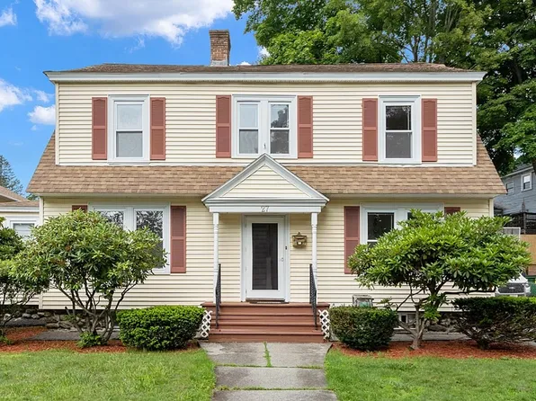 27 Woodman Rd, Worcester, MA 01602
