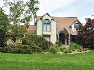 6 Mary Catherine Cir, Windsor, CT 06095