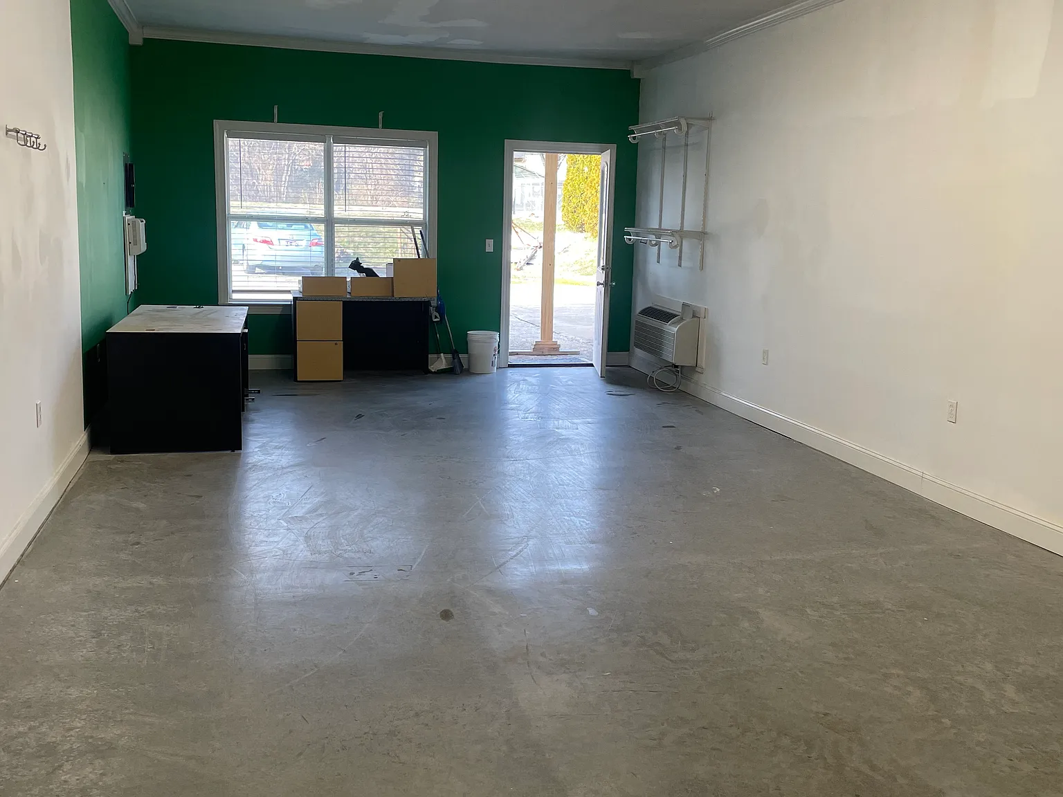 504 W Manning St — Photo 2