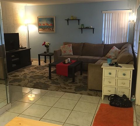 3rd image of 4136 Seagrape Dr #8