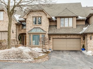 1255 Prestwick Ln, Itasca, IL 60143