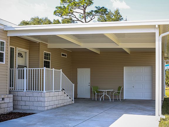 3rd image of 1502 A W. Gleneagles