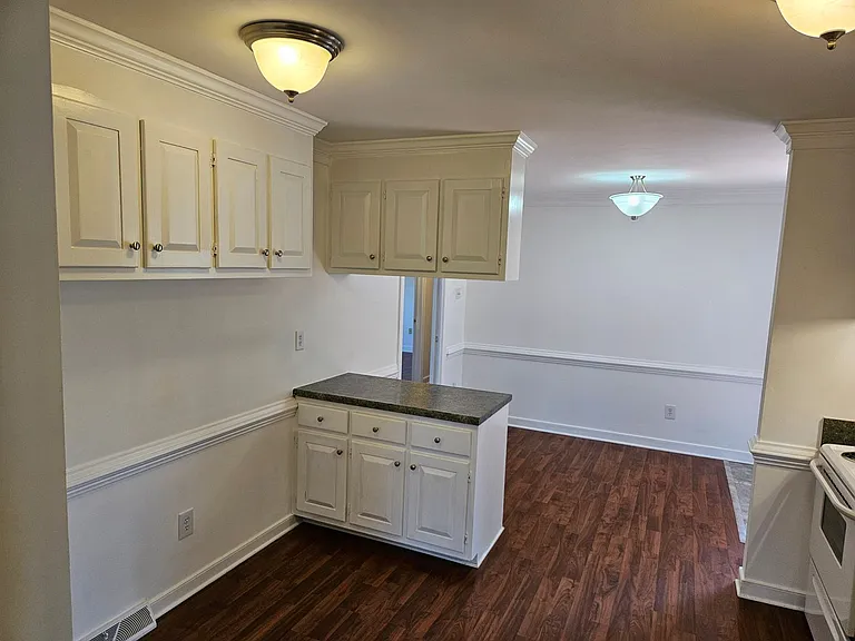 8402 McFaye Ave — Photo 26