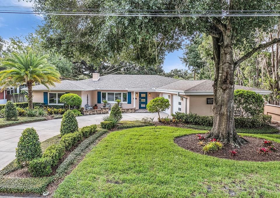 1st image of 14 HOPKINS CIRCLE