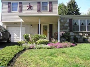 5900 Neshaminy Valley Dr, Bensalem, PA 19020