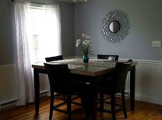 9 Almeida Dr, Warren, RI 02885