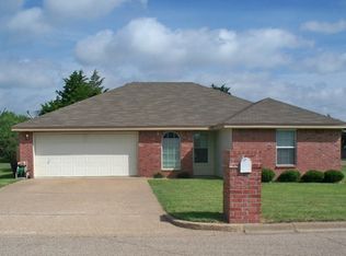 100 Hassie Ln, Waco, TX 76705