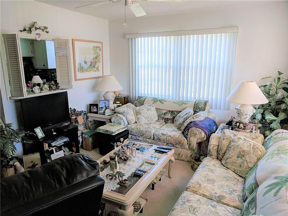 1st image of 76 Ventnor D #76