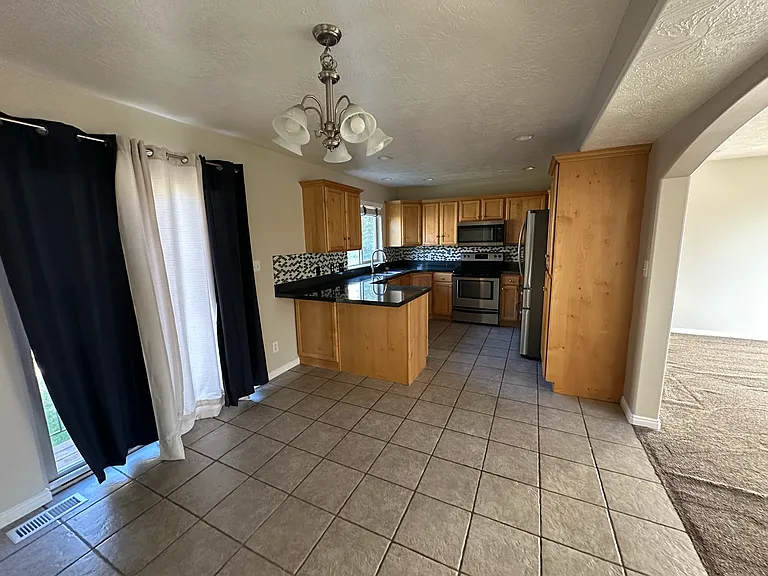 10556 N Sage Vista Ln — Photo 5