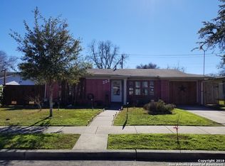 222 Milford Dr, San Antonio, TX 78213