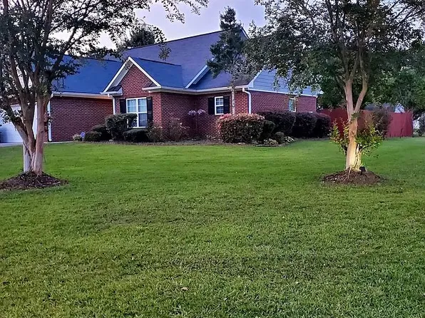 601 Riverside Dr NW, Calhoun, GA 30701