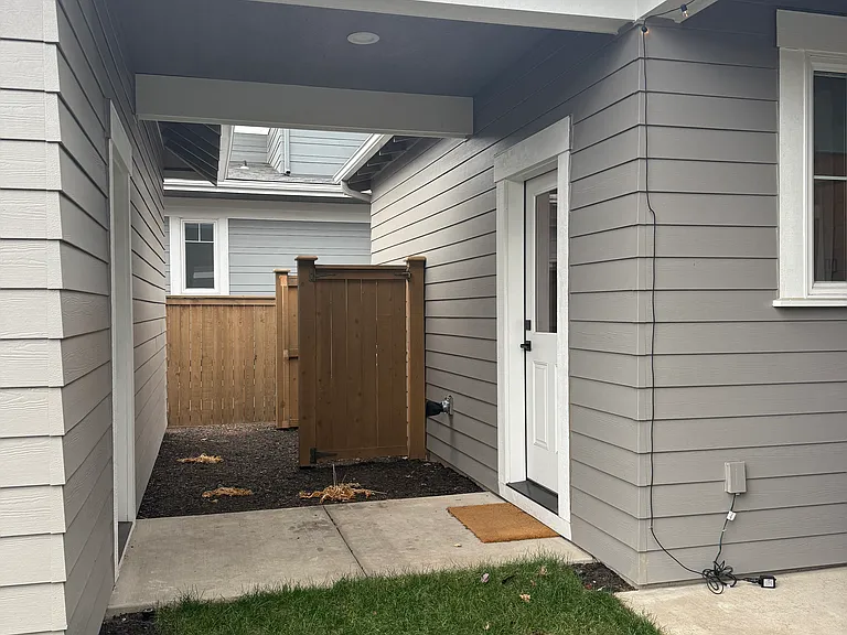 20530 Murphy Rd — Photo 26