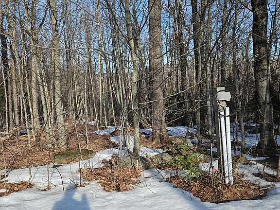 4th image of 2 Johnson Hill