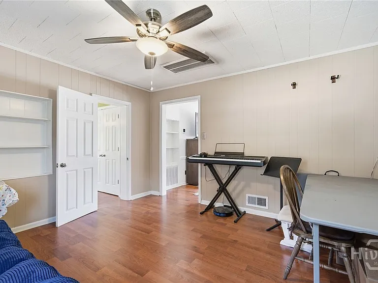 14 Redmond Ave — Photo 12