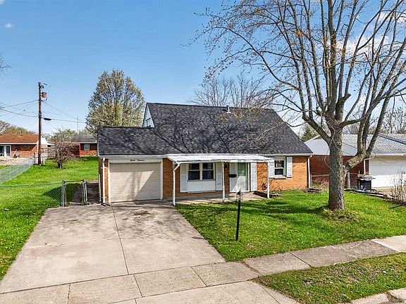 2nd image of 1514 Cedarbrook Pl