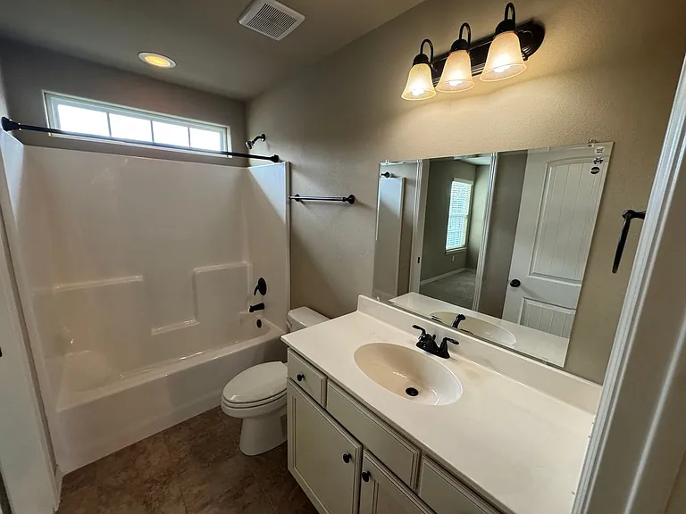 626 N Tennyson Ln — Photo 15
