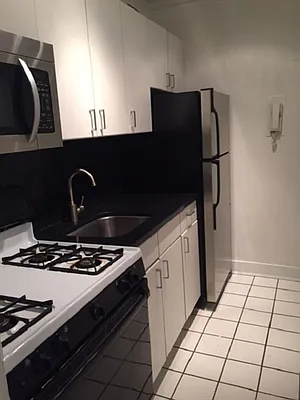 Rented by Citi Habitats | media 10