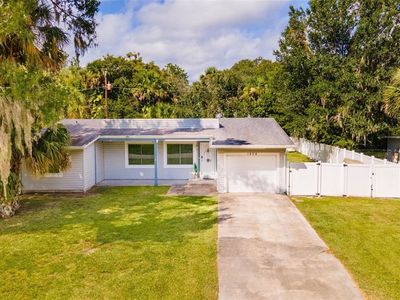 1858 Pine Tree Dr, Edgewater, FL, 32141
