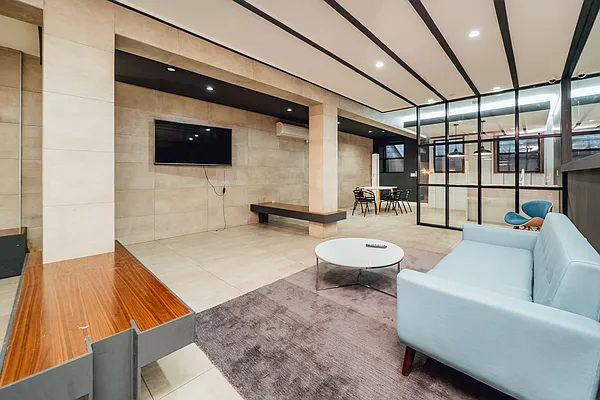 Rented by Nooklyn NYC LLC | media 23