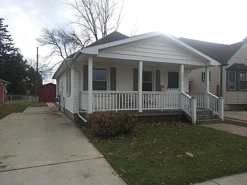 263 Highland St Photo 1