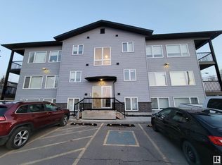 930 11th St, Cold Lake, AB T9M 1K2