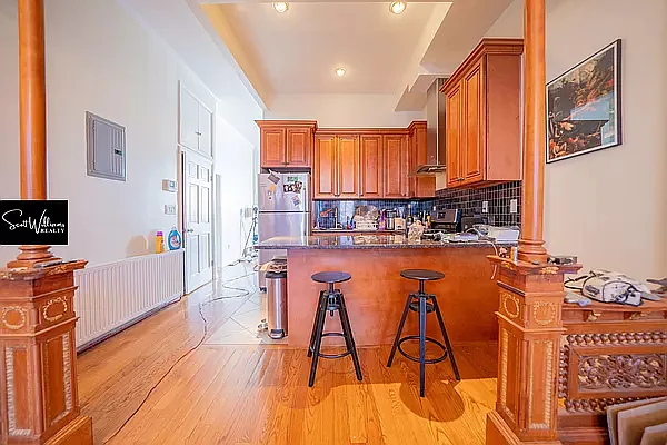 Rented by Scott Williams Realty LLC | media 18