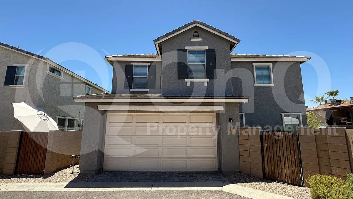 3 bed, 2.5 bath, 1942 sqft, $2,550 — Photo 4