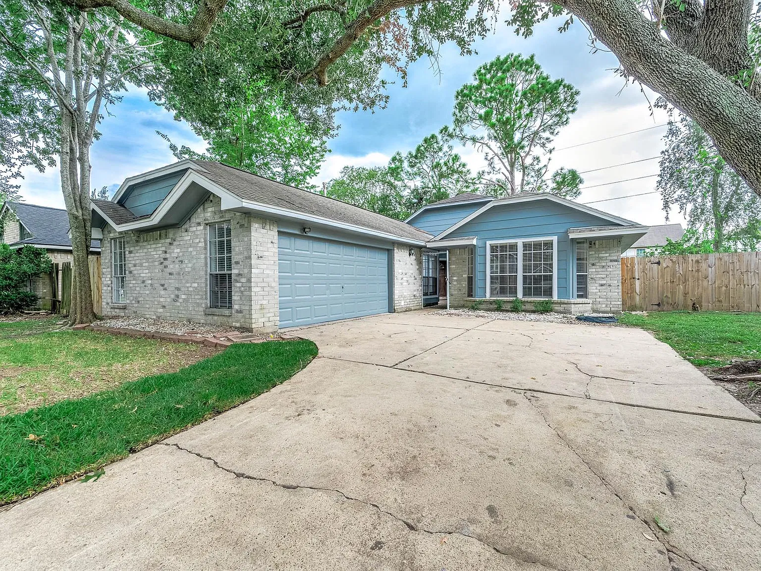 3 bed, 2.0 bath, 1691 sqft, $1,850 — Photo 3