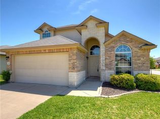 213 Foster Ln, Jarrell, TX 76537