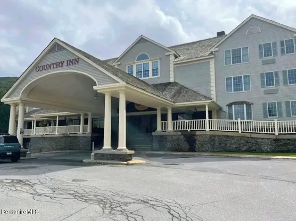 37 Corey Rd #521, Hancock, MA 01237