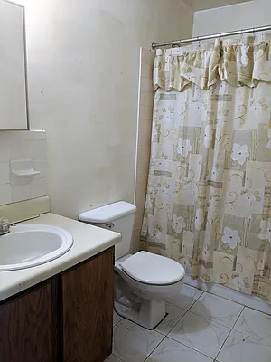 Sold by Play Realty LLC | media 3