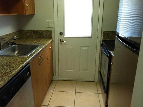 2nd image of 1515 San Remo Ave APT A5