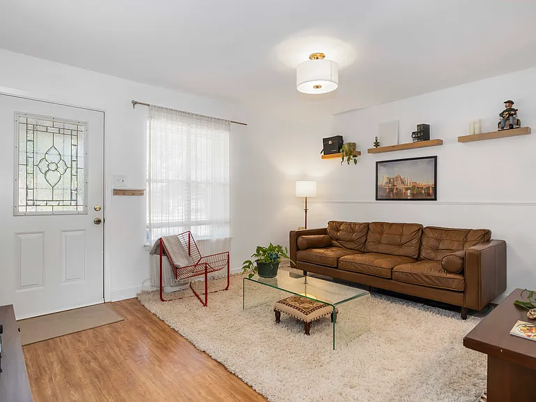 5126 Meadow Creek Dr — Photo 5