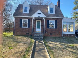 808 Hamilton Ave, Colonial Heights, VA 23834