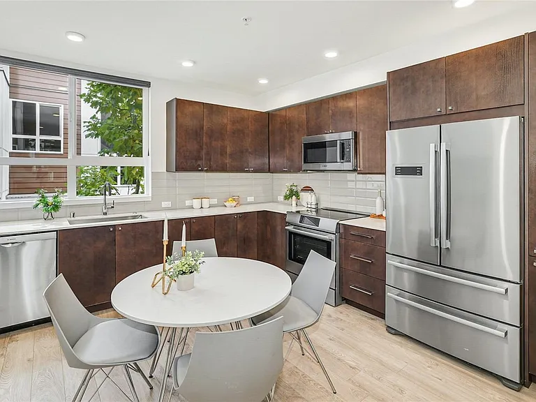 7524 15th Ave NW #B — Photo 6