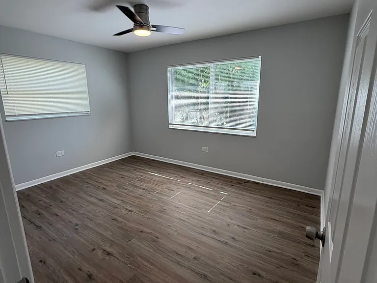 926 S F St #1 — Photo 12